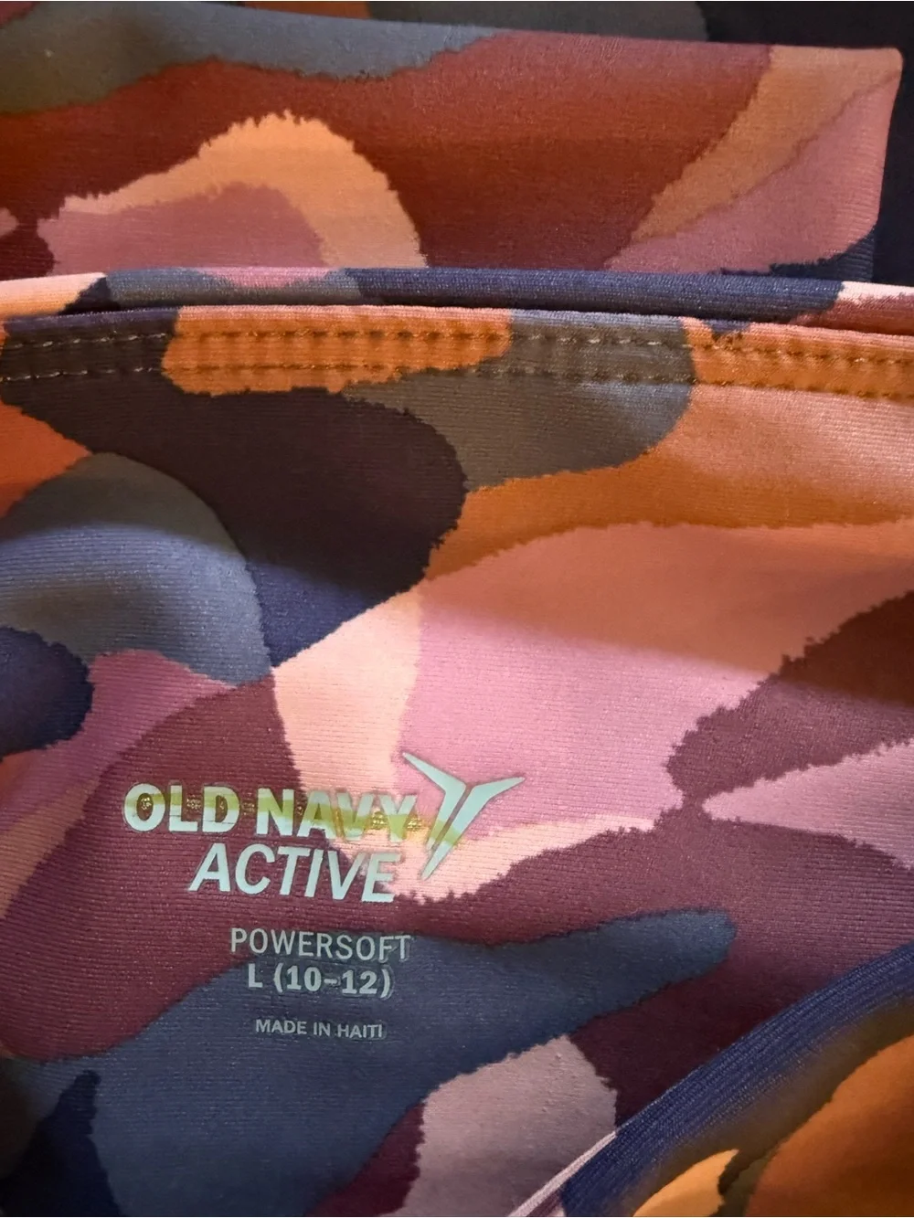 Girls Old Navy Active Pink & Purple Camo Leggings size 10/12